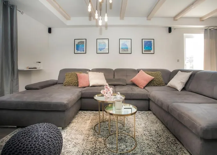 Vila Red Hacienda With Pool *