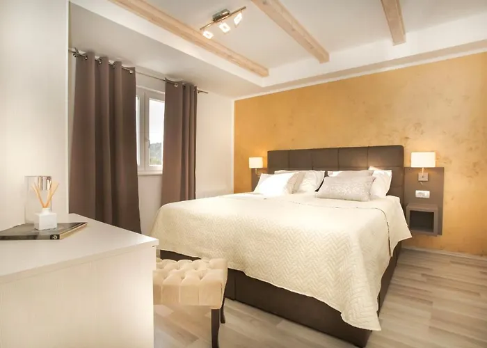 Red Hacienda With Pool Vodice