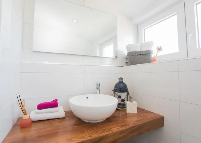 Red Hacienda With Pool *