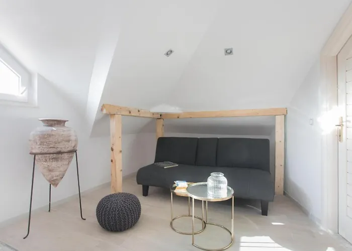 Red Hacienda With Pool *